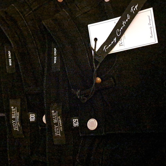 Judy Blue BLACK Tummy Control Raw Hem Wide Leg Cropped Jeans - Picture 14 of 14